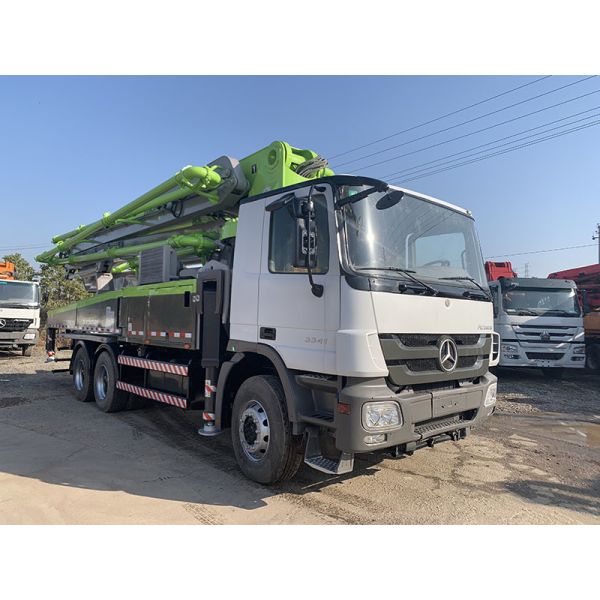 Fully Hydraulic Reversing 300kw Concrete Pump Truck With Smarter Electrical