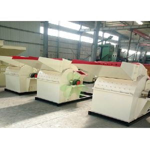 Portable Small Wood Crusher Machine / Wood Log Chipper 800-1000kg/H Capacity