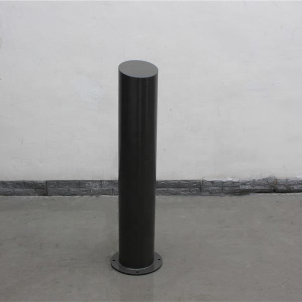 Steel Iron Street Outdoor Bollard For Outdoor Road Safety Barrier Items