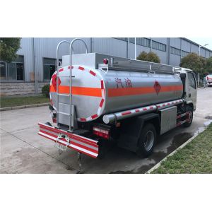 Dongfeng 6000 Liters Fuel Refueling Truck With Oil Pump And Filling Gun