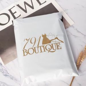 PE Self Sealing Custom Compostable Mailers Shock Resistance Lightweight