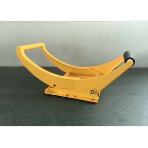 Yellow Low Speed Road Portable Vehicle Barricades Foldable