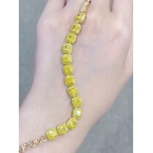 China 6.213ct Yellow Diamond Tennis Bracelet Cushion Shape Cultivated Diamonds on sale
