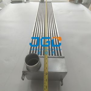 SK350-8 SK330-8 Diesel Engine Radiator LC05P00043S001 LC05P00043S034 LC05P00043S