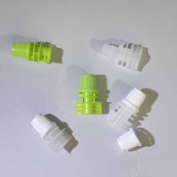 8.2mm Plastic Spout Cap for Spouted Pouches Lids Closures