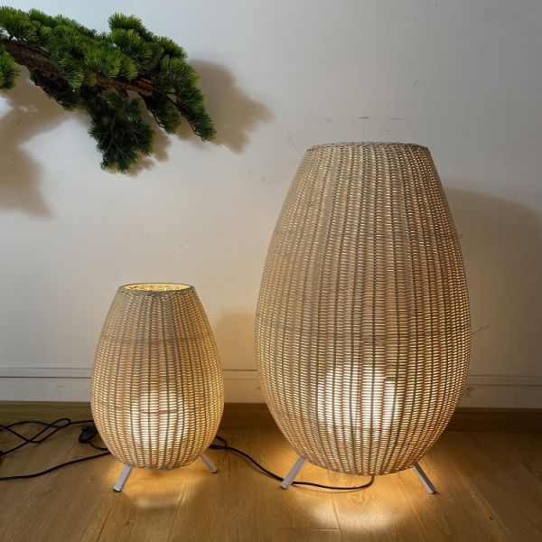 Customized Luxurious Rattan Floor Lamp , Indoor Creative Wicker Floor Light