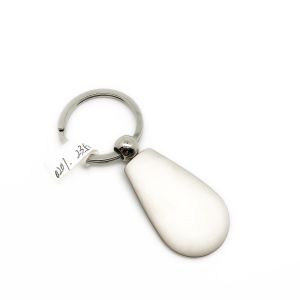 Siliver Metal Keychain Holder with Customized Logo and MOQ 500