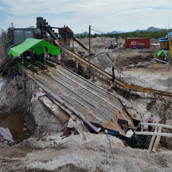 18L-500L Fuel Consumption Land Mining Machinery for Gold and Diamond Customized