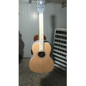 acoustic guitar 00 solid spruce parlor acoustic guitar OOO body maroon color