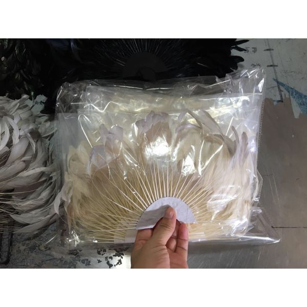 Dyed Pattern Party Decoration Stripped Coque Feather Flower Fan With Wire Accessory