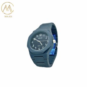 30 Meters Water Resistance and Quartz Movement Quartz Watch