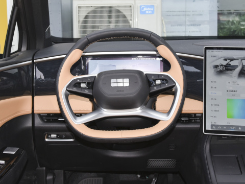 2023 Geely XINGYUE L Chinese Electric EV 4WD Hybrid SUV Car with Wheelbase 2000-2500mm