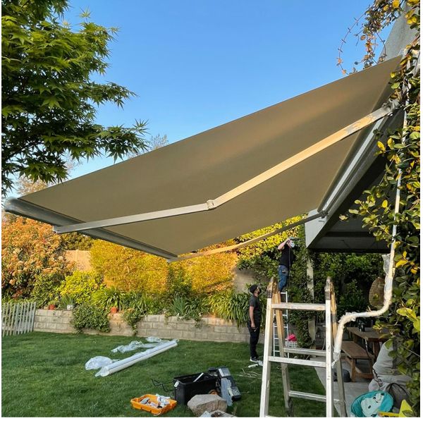 Aluminium high quality commercial semi cassette awning