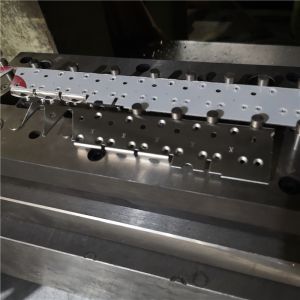 Stainless 303 Metal Stamping Dies For Automotive Industry