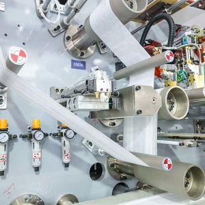 Advanced Baby Diaper Making Machine 800pcs/min Stable Production CE Certificate