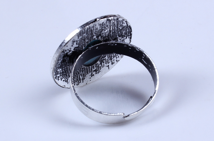 European and American big personality carved turquoise retro alloy ring adjustable size