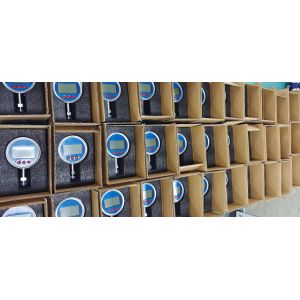 Digital Pressure Gauge Digital Manometer With Selectable Units Digital Manometer