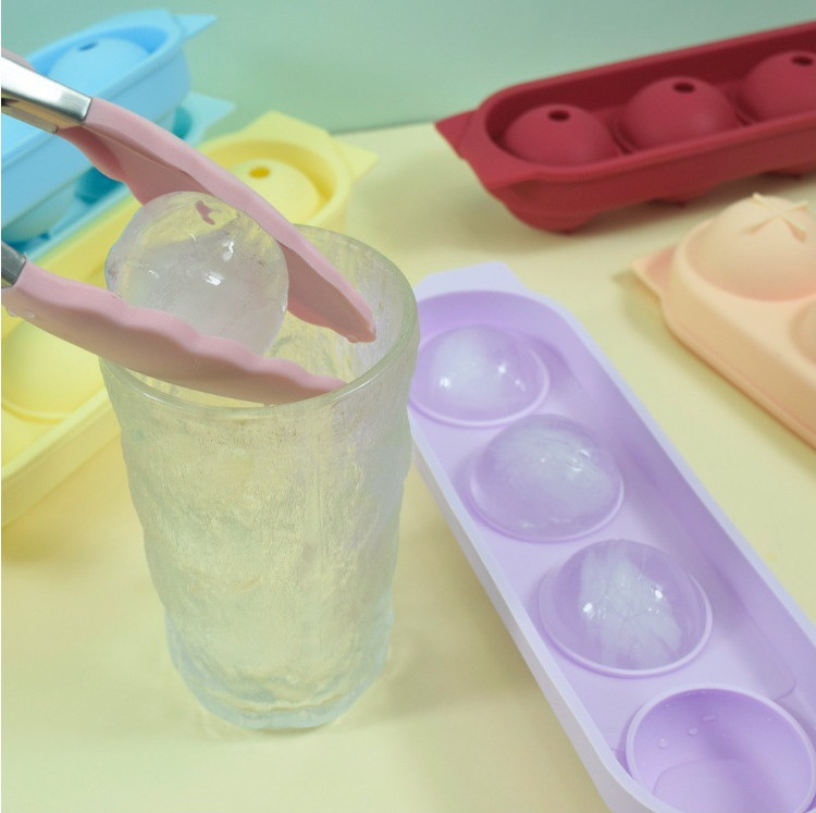 Silicone Ice Cream Tools 4 Cavity Portable Crystal Clear Ice Ball Maker for Whiskey