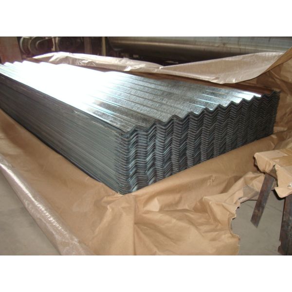 Galvanized Sheet Colour Coated Roofing Sheets Thickness 0.45mm 3MT - 8MT