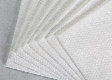 Buy 40Gsm Spunlace Nonwoven Fabric Lightweight Plain Style Microfiber Fabric at wholesale prices