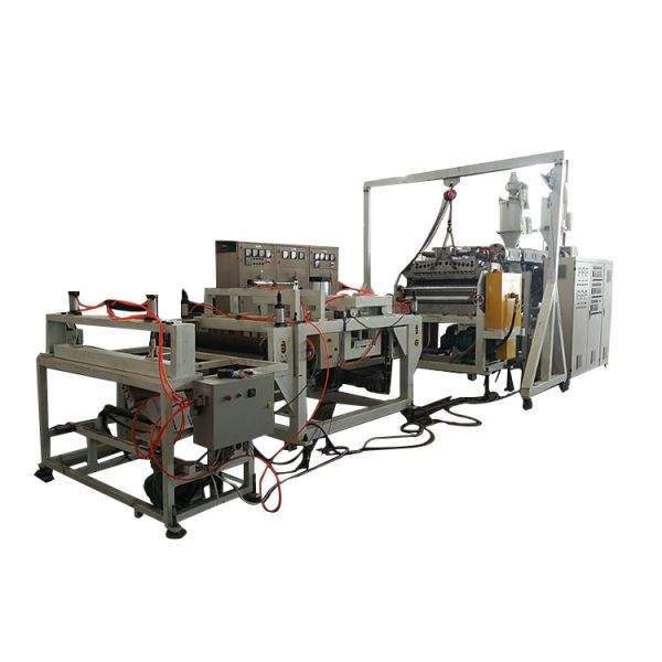 Extruding 300kg/H Ldpe Plastic Mat Making Machine