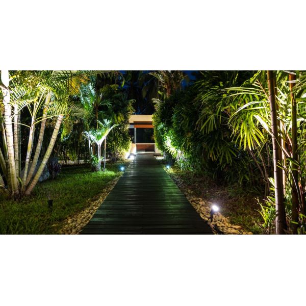 IP66 Outdoor Spike Light 6-12W For Garden Or Landscape Lighting