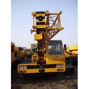 NK250E-V kato 25ton used truck crane