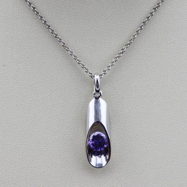 925 Silver 6mm Blue Topaz Cubic Zirconia Drop Pendant (YAQA1003)