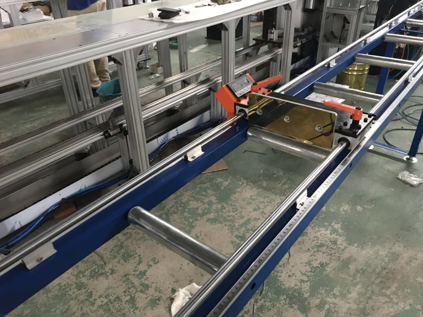 Aluminum Profile Automatic Measuring Cutting Machine
