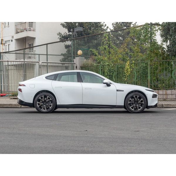 Buy P7 Rear Drive Xiaopeng Electric Car Smart Enjoy Edition Pure Electric Cars at wholesale prices