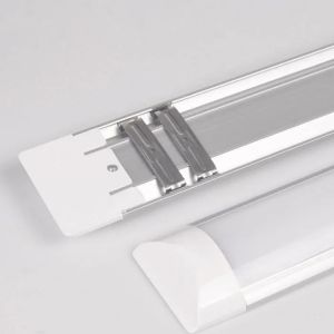 IP44 Non-Waterproof LED Batten Light with 120 Degree Beam Angle Triac or 0-10V