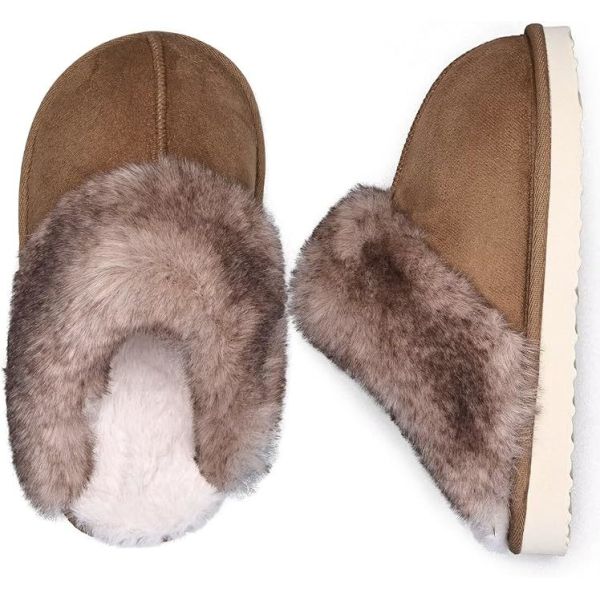 Fur Lined Warm Slippers With Memory Foam Kids Indoor Slippers with Breathable Faux Fur Lining and Odor Prevention