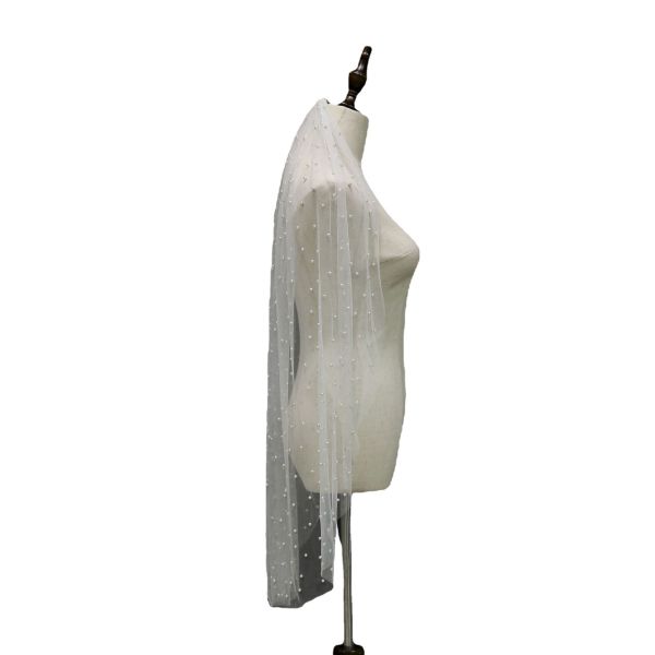 New Styles Customized Wholesale 0.9m*1.4m Beaded Tulle Bridal Wedding White Veil With Metal Hair Comb