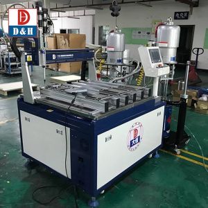 Automatic Silicone Dispenser With Cleaning Heating Vacuuming Functions