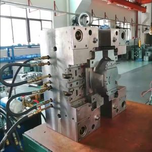 LKM Synventive Hot Runner PP Plastic Injection Moulding