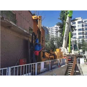 Narrow Spaces Applicable And Hydraulic Crawler Drilling Machine TMZ - 1250