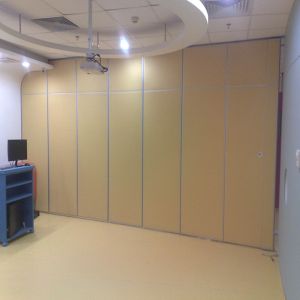 Customized Movable Operable Restaurant Partition Wall Aluminum Frame + MDF