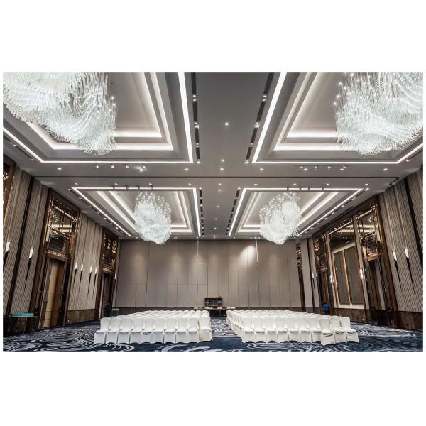 Buy Custom Creative Clear Acrylic Chandelier Pendant Chandelier Lights at wholesale prices