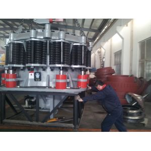 Compound Hydraulic Spring Cone Crusher With CE Certificate 200 T/H Capacity