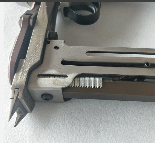 Pneumatic Air Compressor Nail Gun , Sofa Springs Air Powered Nail Gun