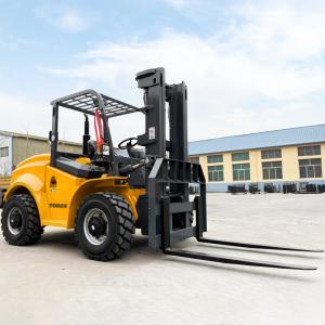 China Seated 4 Wheel Drive Forklift 7 Ton Forklift With 48 In Fork Length on sale