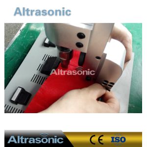 Robotic Operated Ultrasonic Sealing And Cutting Machine With Robotic Arm