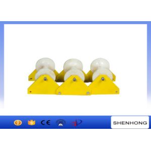 CE Underground Cable Installation Tools , Multi-Type Triple Guide Manhole Cable Roller
