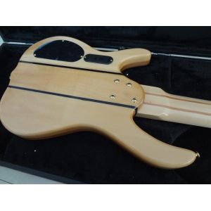 6 string bass guitar Smith custom bass Golden hardwares Wilkinson brodges