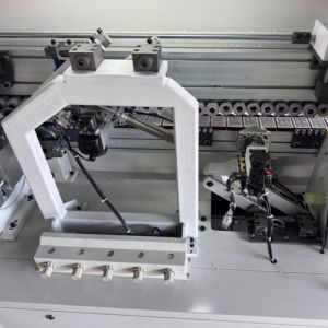 Precision Automatic Edge Banding Machine 380V / 50Hz 6600x900x1600mm