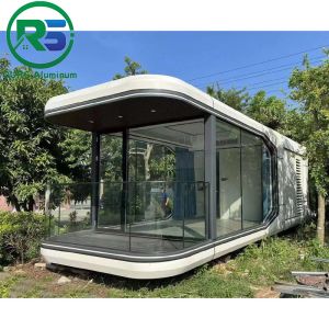 2023 Custom-made Modern Design Aluminum alloy Capsule Tiny House For living