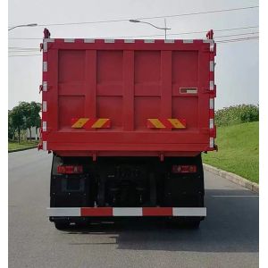 22 Square Meters 10 Meters Four Axle Dump Truck Diesel 3 Seats Rear Drive Manual