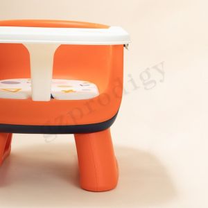 Nonslip Multiscene Baby Folding Chair , Removable Baby Feeding Table