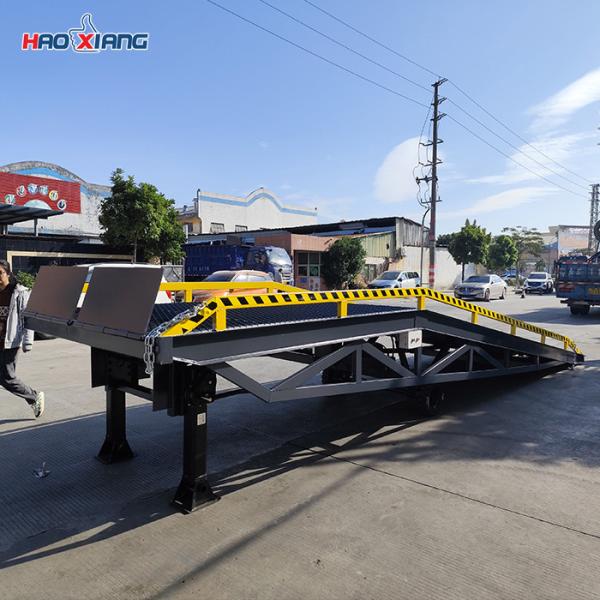 Buy 20000kg Power Ramp Dock Leveler 10m Unloading Loading Yard Ramp at wholesale prices