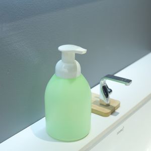 Convenient Countdown Dispenser PET Bottle For Eco Friendly Packaging Solutions